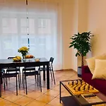 Rhome 34